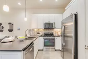 1106 Lambie St, Austin, TX 78702 - Photo 6