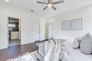 1106 Lambie St, Austin, TX 78702 - Photo 10