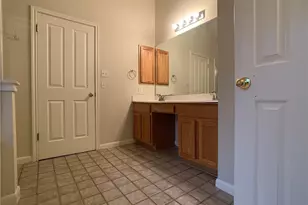 5726 Taylorcrest Dr, Austin, TX 78749 - Photo 16