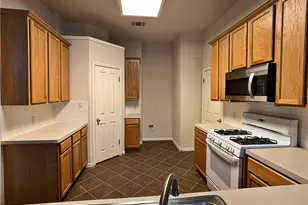 5726 Taylorcrest Dr, Austin, TX 78749 - Photo 12
