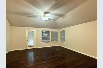 5726 Taylorcrest Drive, Austin, TX 78749 - Photo 10