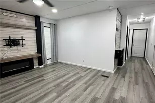 1601 E Slaughter Ln, Austin, TX 78747 - Photo 6