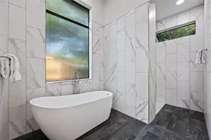 2912 Patriot Dr, Lago Vista, TX 78645 - Photo 18