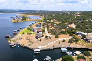 2912 Patriot Dr, Lago Vista, TX 78645 - Photo 38