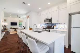 3911 Duval St, Austin, TX 78751 - Photo 14