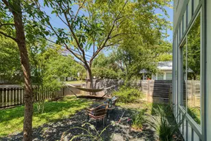 3911 Duval St, Austin, TX 78751 - Photo 28