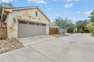 1912 Antone St, Austin, TX 78723 - Photo 32