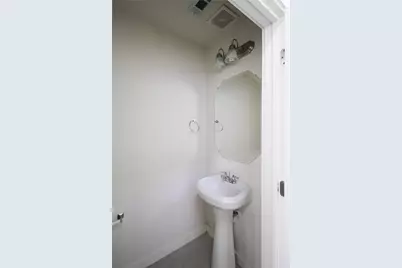 2101 Rivers Edge Way #21, Austin, TX 78741 - Photo 10