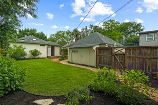 1908 W 37th St, Austin, TX 78731 - Photo 32