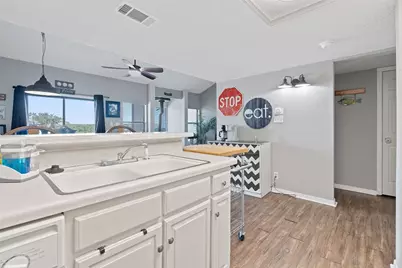 111 Comanche Point, Point Venture, TX 78645 - Photo 8