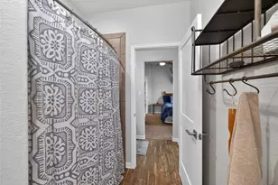 494 Flash Cir, Luling, TX 78648 - Photo 22