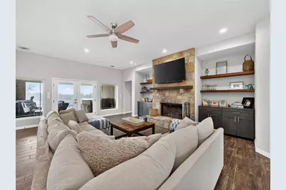 494 Flash Circle, Luling, TX 78648 - Photo 6