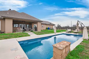 494 Flash Cir, Luling, TX 78648 - Photo 34