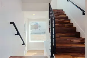 25829 Case Ln, Spicewood, TX 78669 - Photo 24
