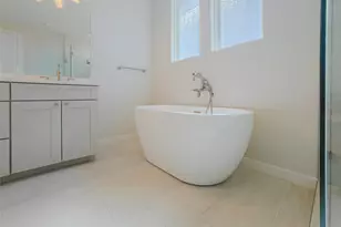 25829 Case Ln, Spicewood, TX 78669 - Photo 34