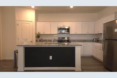 124 Blazilmar Lane, Taylor, TX 76574 - Photo 8