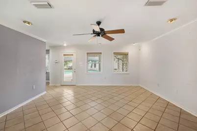 6625 E Post Road, Kyle, TX 78640 - Photo 8