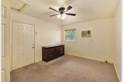 6625 E Post Road, Kyle, TX 78640 - Photo 16