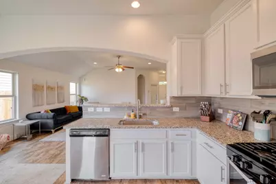 13205 Olivers Way, Manchaca, TX 78652 - Photo 10