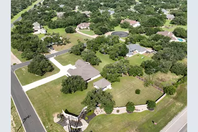 200 Wood Cove, Georgetown, TX 78633 - Photo 4