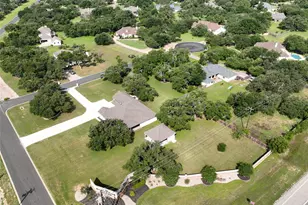 200 Wood Cove, Georgetown, TX 78633 - Photo 4