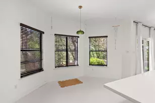 8353 Steamline Cir, Austin, TX 78745 - Photo 10