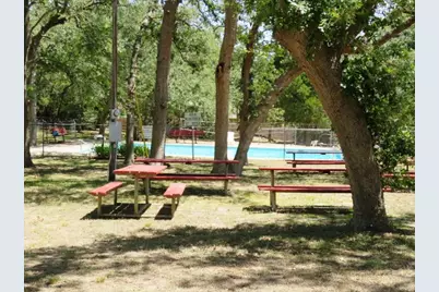 111 Post Oak Drive, Elgin, TX 78621 - Photo 40