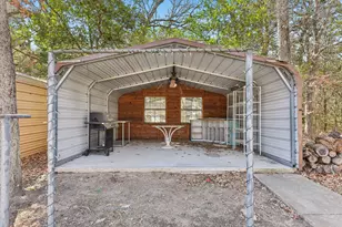 111 Post Oak Dr, Elgin, TX 78621 - Photo 22