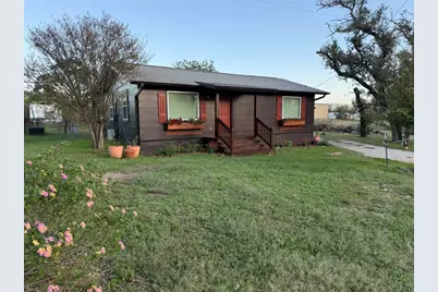 109 County Road 138, Burnet, TX 78611 - Photo 1