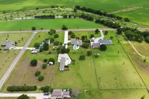 339 Co Rd 368, Taylor, TX 76574 - Photo 34