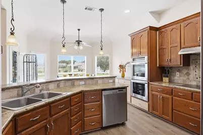 339 County Road 368, Taylor, TX 76574 - Photo 10