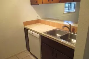 312 E 43 St, Austin, TX 78751 - Photo 6