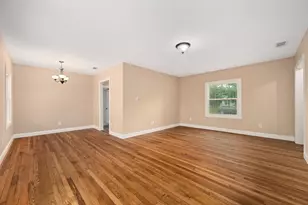 1817 W 36th St, Austin, TX 78731 - Photo 4
