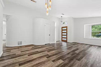 4004 Danli Lane, Austin, TX 78749 - Photo 8