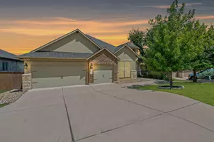 200 Brentwood Dr, Austin, TX 78737 - Photo 4