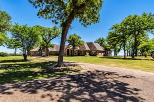 17270 FM112, Thrall, TX 76578 - Photo 2