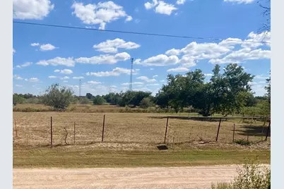 804 Smith Road, Rockdale, TX 76567 - Photo 2