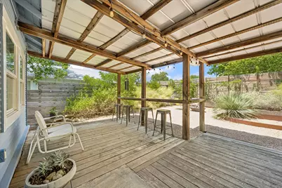 2604 Sol Wilson Avenue, Austin, TX 78702 - Photo 24