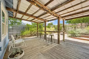 2604 Sol Wilson Ave, Austin, TX 78702 - Photo 24