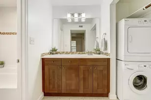 7685 Northcross Dr, Austin, TX 78757 - Photo 14