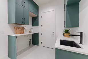 3805 Rockledge Dr, Austin, TX 78731 - Photo 10