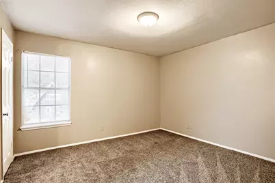 1302 Radcliff Drive #B, Austin, TX 78752 - Photo 6