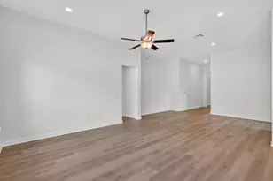 17100 Astral Ln, Manor, TX 78653 - Photo 10