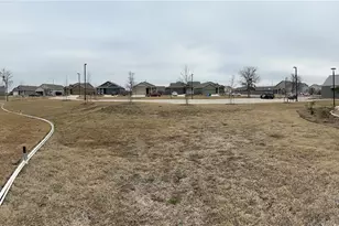 13501 Mussel Run, Elgin, TX 78621 - Photo 24