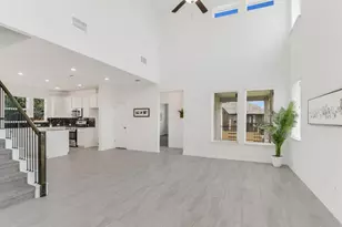 321 Barton Oak Trl, Georgetown, TX 78628 - Photo 4