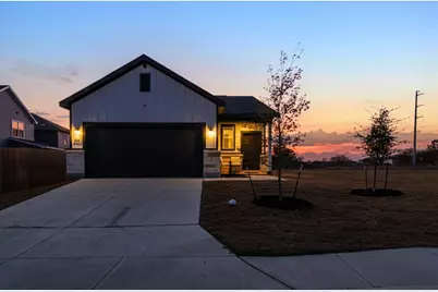 245 Jaycen Lane, New Braunfels, TX 78130 - Photo 4