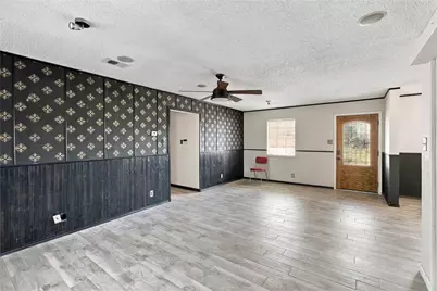 123 Wyers Place, Cedar Creek, TX 78612 - Photo 6