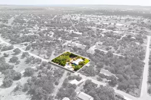 712 Link Dr, Kingsland, TX 78639 - Photo 36