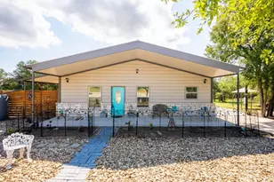 712 Link Dr, Kingsland, TX 78639 - Photo 1