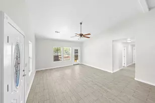 712 Link Dr, Kingsland, TX 78639 - Photo 4